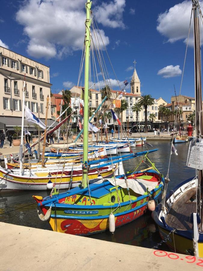 Les Galets de Sanary - Vue mer Extérieur photo
