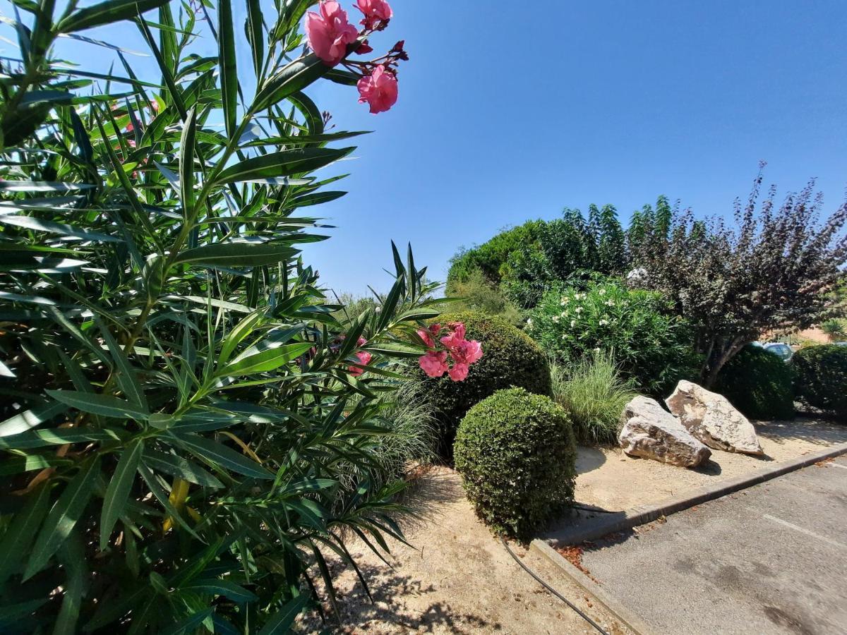 Les Galets de Sanary - Vue mer Extérieur photo