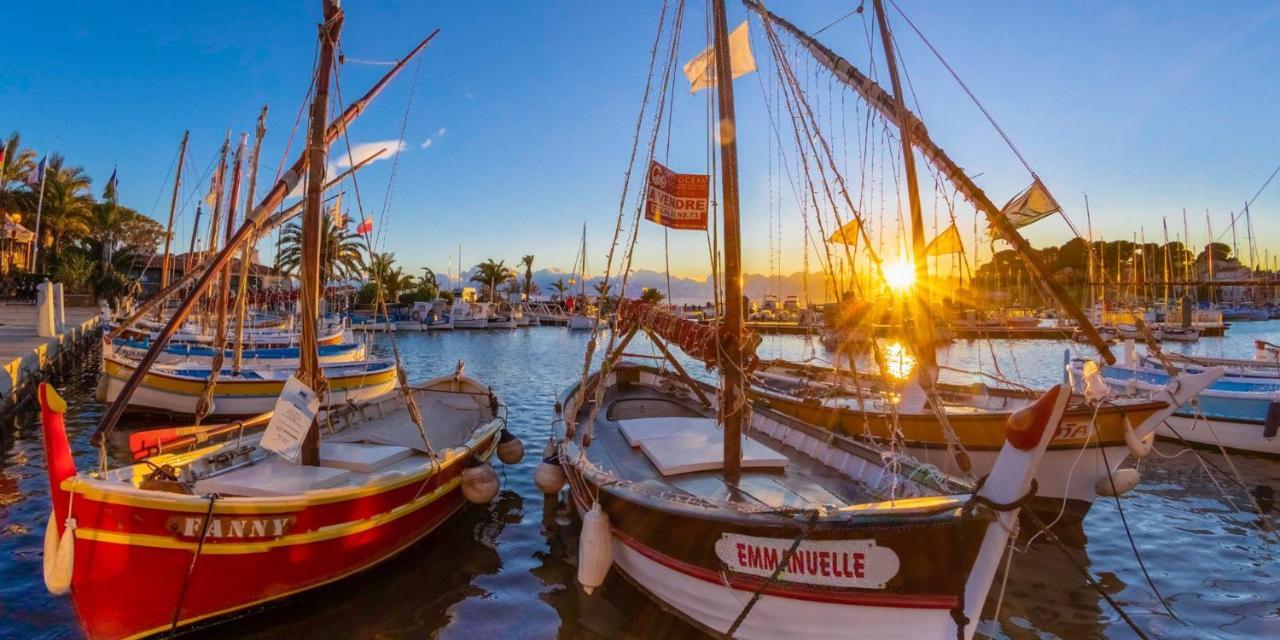 Les Galets de Sanary - Vue mer Extérieur photo