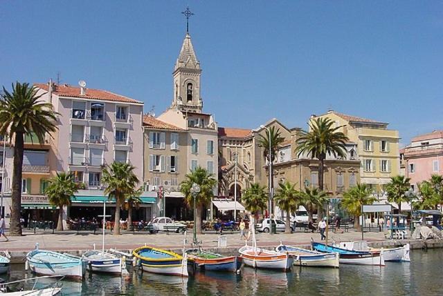 Les Galets de Sanary - Vue mer Extérieur photo