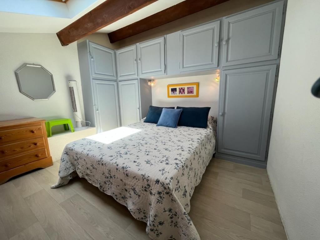 Les Galets de Sanary - Vue mer Extérieur photo