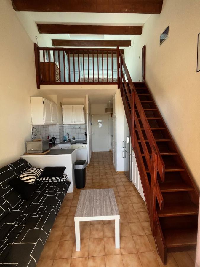 Les Galets de Sanary - Vue mer Extérieur photo
